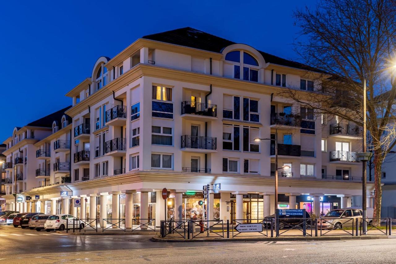 Le Bussy Studio Disney Экстерьер фото